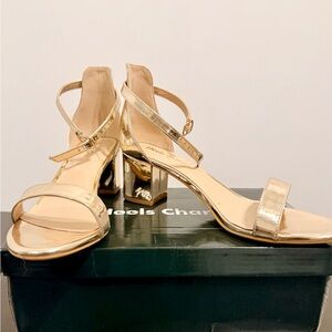Heels Charm Women's Strappy Chunky Block Low Heeled Sandals in Gold Sz 9 NEW
